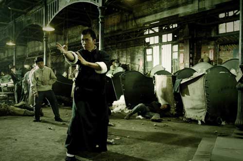 CINÉFILOS PARA SEMPRE: O GRANDE MESTRE 2 / IP MAN 2 (2010) - HONG KONG /  CHINA